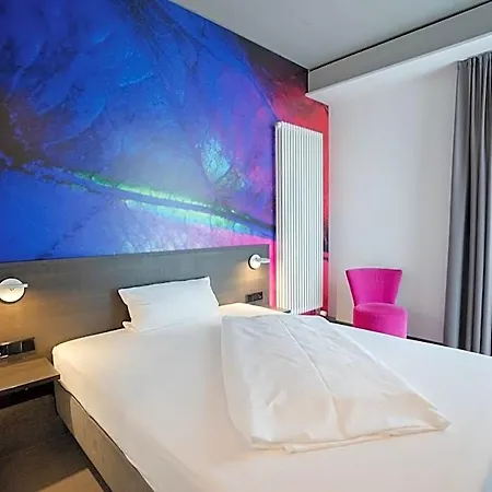 Qubixx Stadtmittehotel Hotel