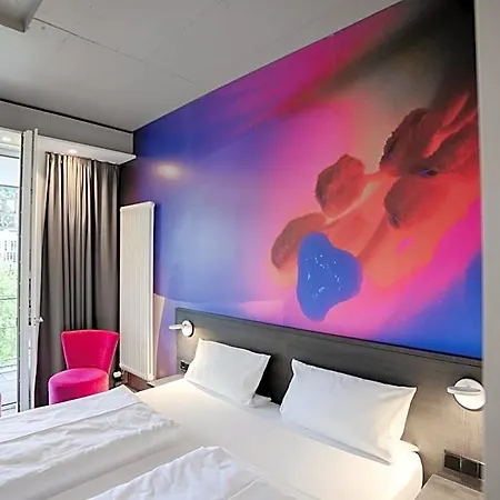 Qubixx Stadtmittehotel Hotel 3*