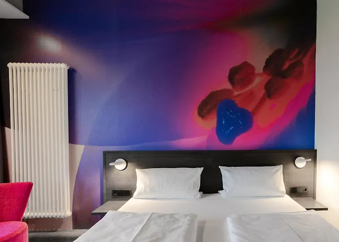 ホテル Qubixx Stadtmittehotel 3*