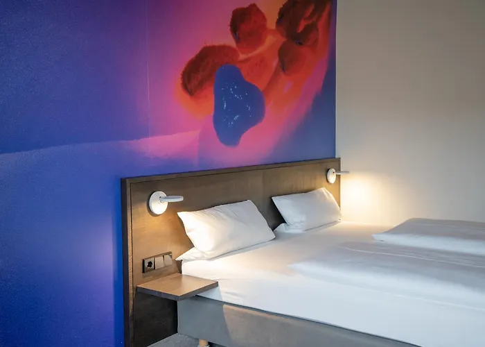 斯塔德米特酒店 3*