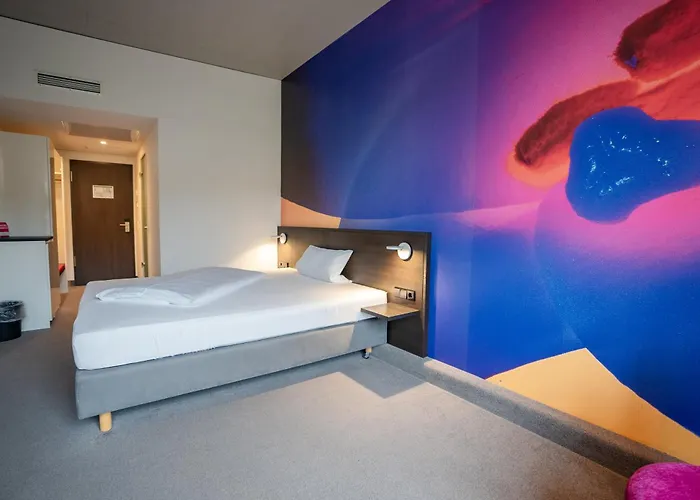 ホテル Qubixx Stadtmittehotel